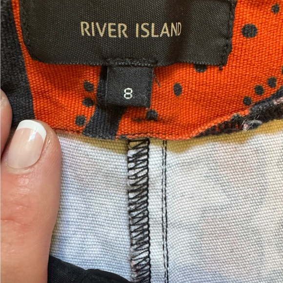 River Island Shorts - Picture 4 of 9